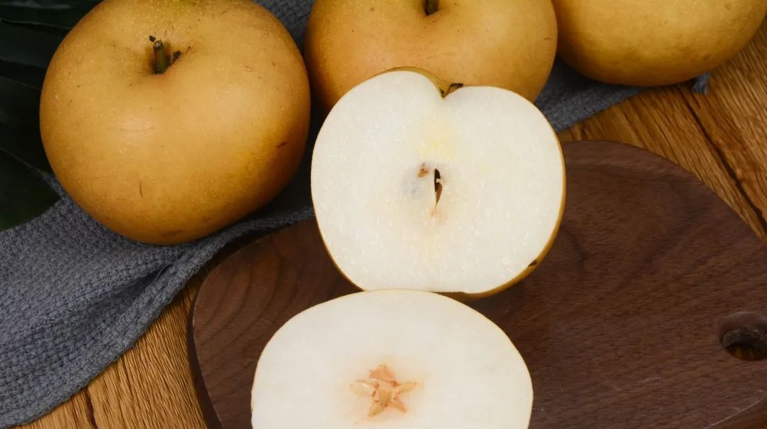 【食记小铺】春赏梨花秋吃梨，每年热卖的秋月梨上市啦