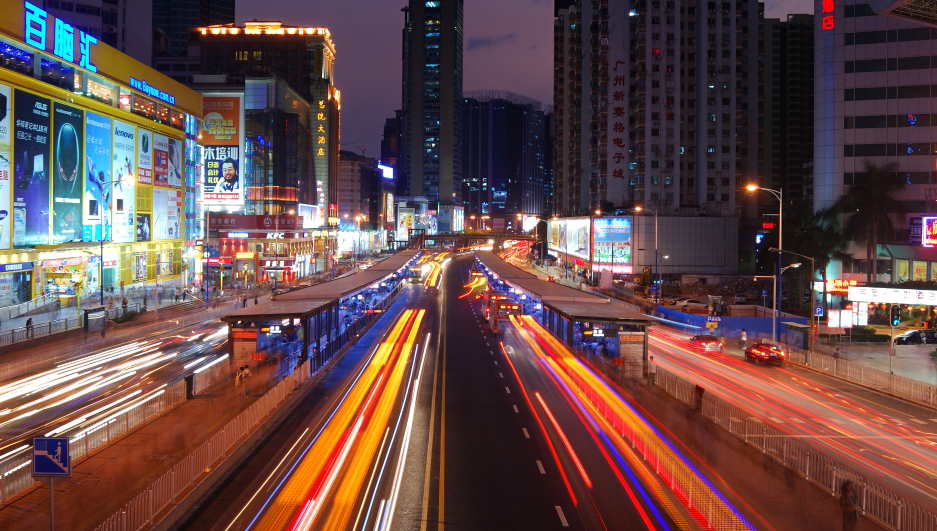 国庆假期前一天，广州BRT晚高峰预计16时开始