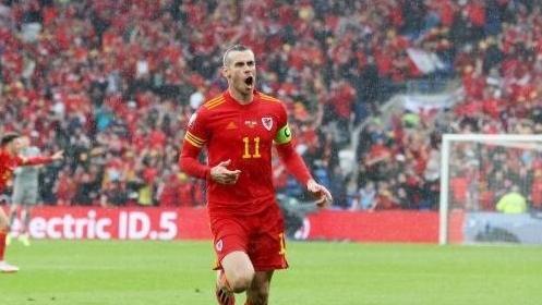 33岁贝尔宣布正式挂靴：大圣双面，神魔之间