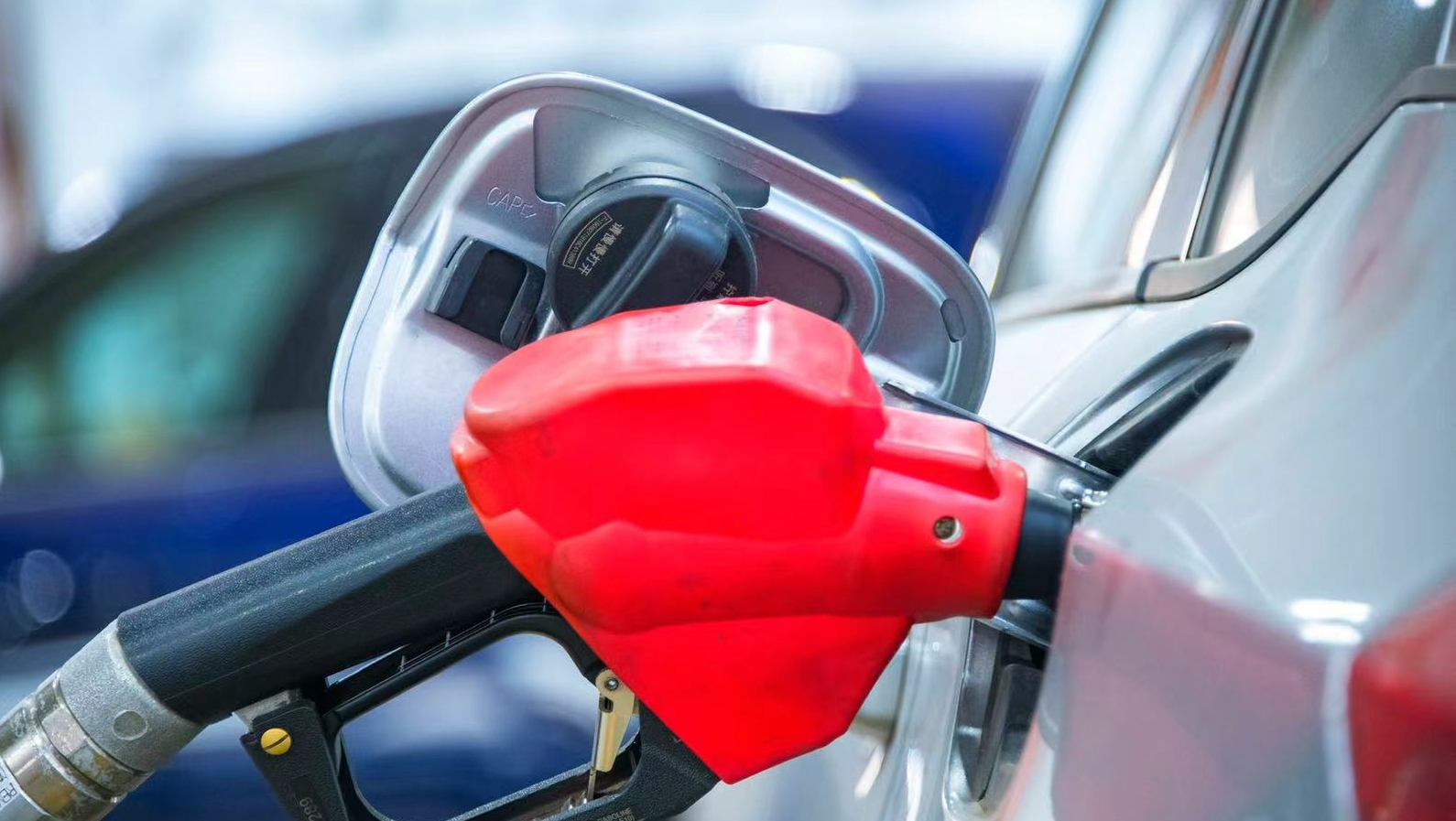 原油遭遇抛售 短期仍需注意风险进一步发酵的可能性