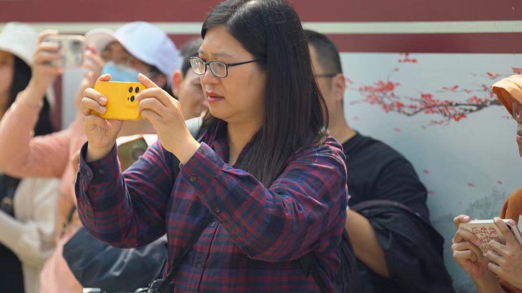 用镜头记录大美南沙 摄影名师手把手教学红色宣讲队员