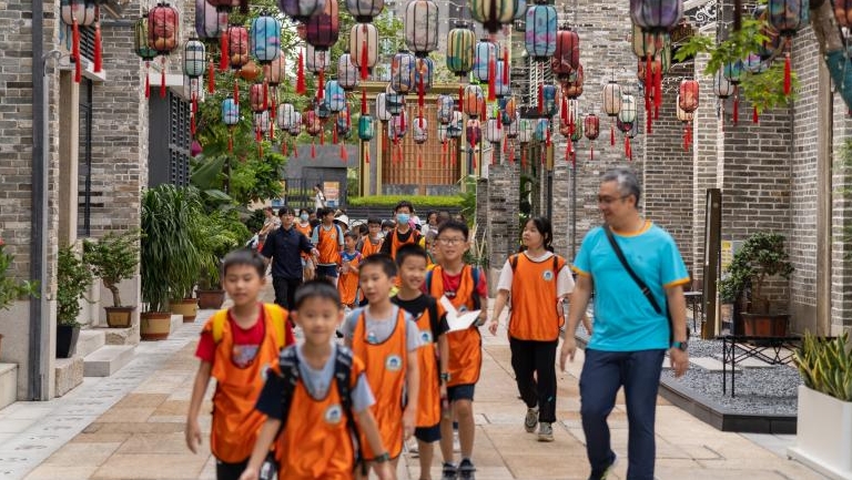 黄埔丨“候鸟南归”文冲街道暑期关爱来穗青少年行动点亮快乐暑假