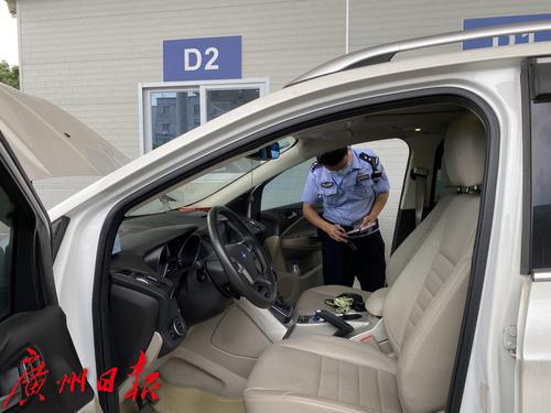 热评 | 机动车管理不妨多做减法