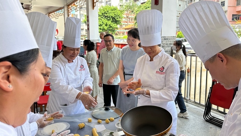 促进特色文化产业发展，白云景泰街举办“粤菜师傅”进村居培训