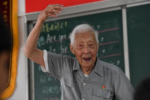 评论员观察 | 退休人员返乡，大有可为