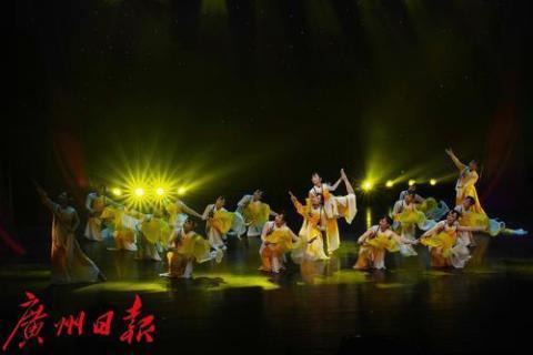 活力满满，题材多元，第八届广场舞大赛决赛来了