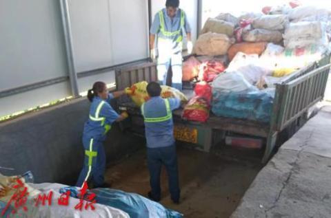 资源回收秋日忙， 垃圾源头见实效