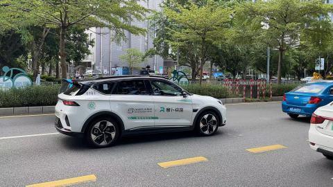 人工智能“接过”方向盘后能否随机应变？