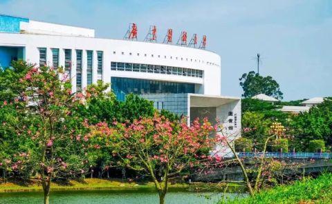广东医科大学研究生教育屡创佳绩，2024年研究生招生已拉开大幕！